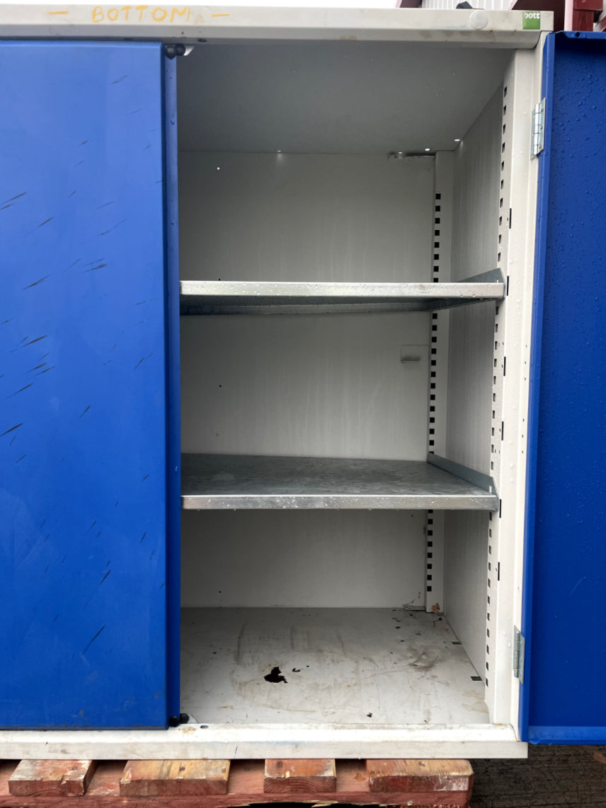 1 x Bott Cupboard