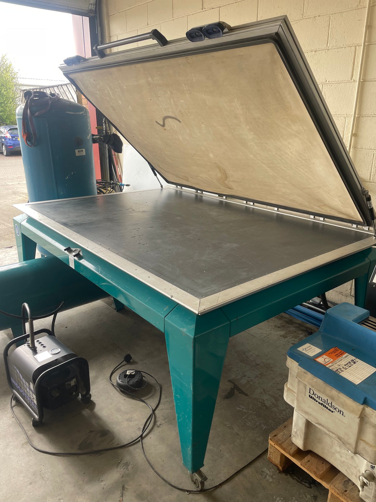Air press company - Vacuum Membrane Press - Vacuum Pump &Air Tank