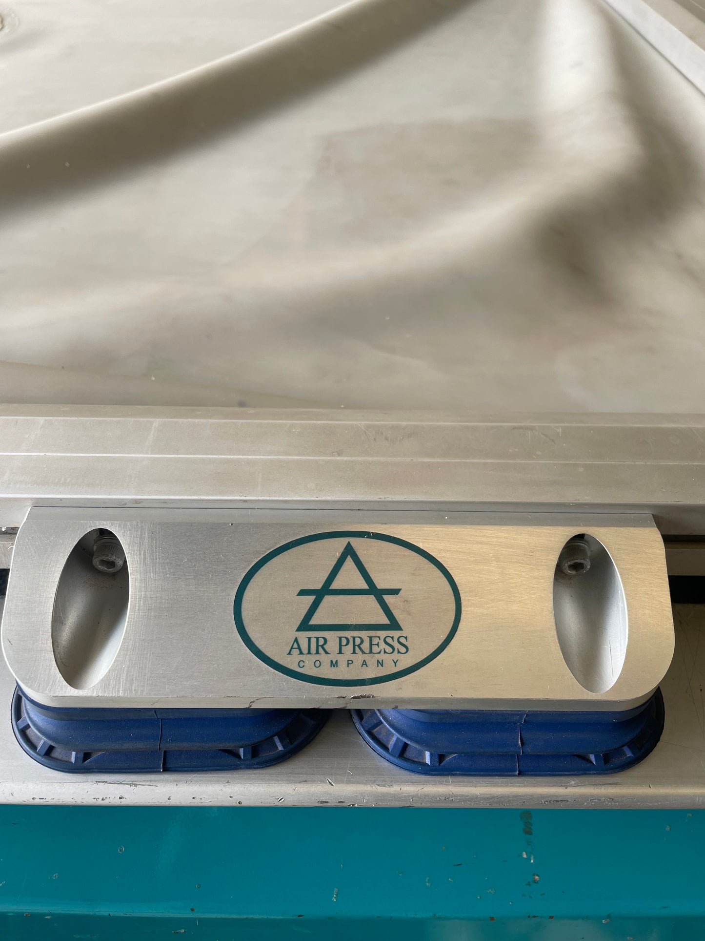 Air press company - Vacuum Membrane Press - Vacuum Pump &Air Tank