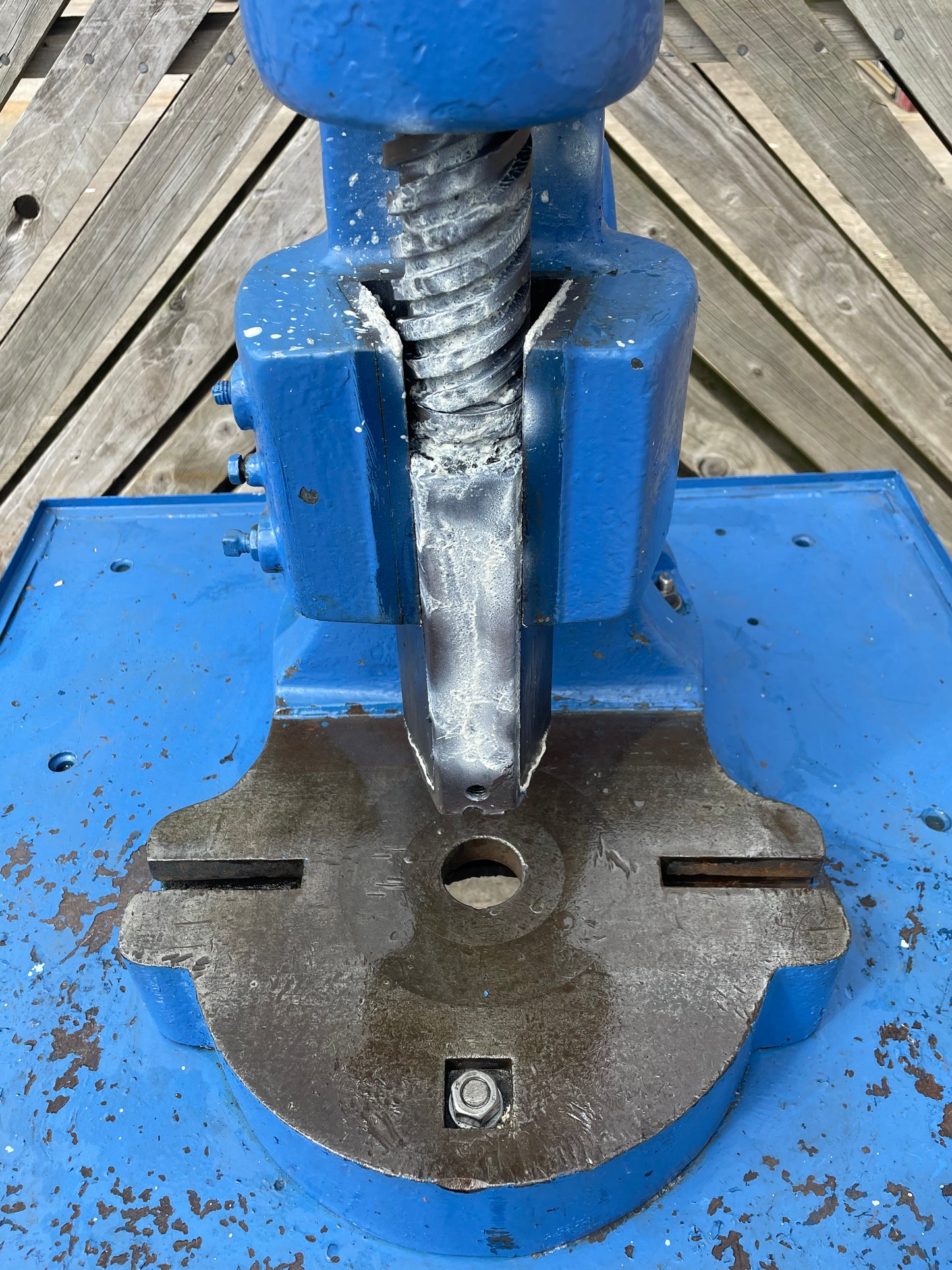 No 6 DB Deep Bed THE DENBIGH Fly Press - Twin Weights On Table - GREAT CONDITION