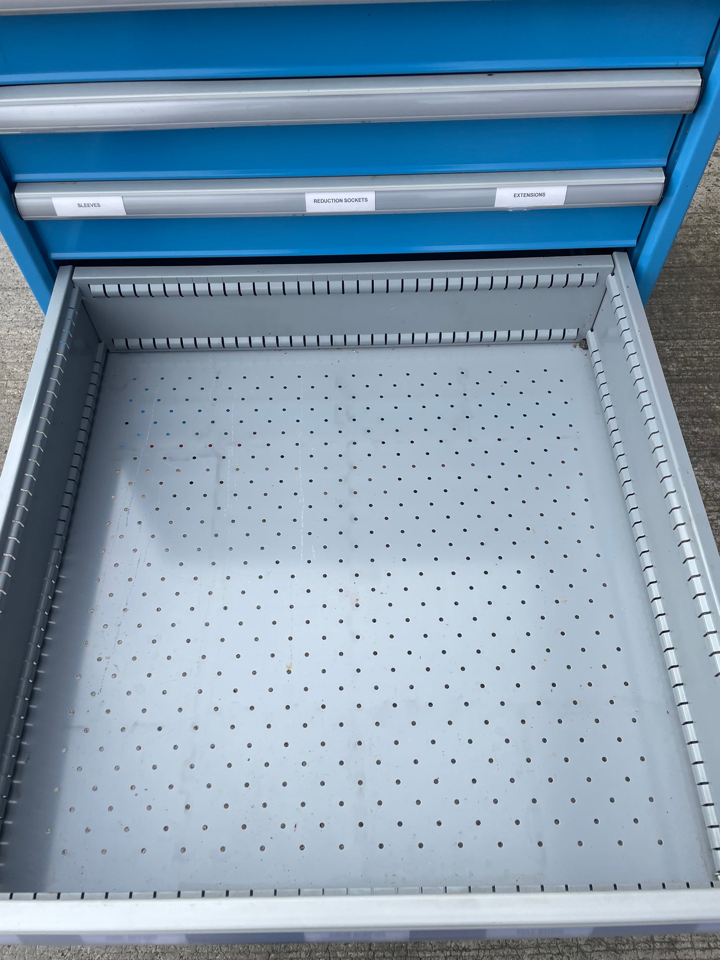 Lista Roller Bearing 7 Drawer Tool Cabinet (E)