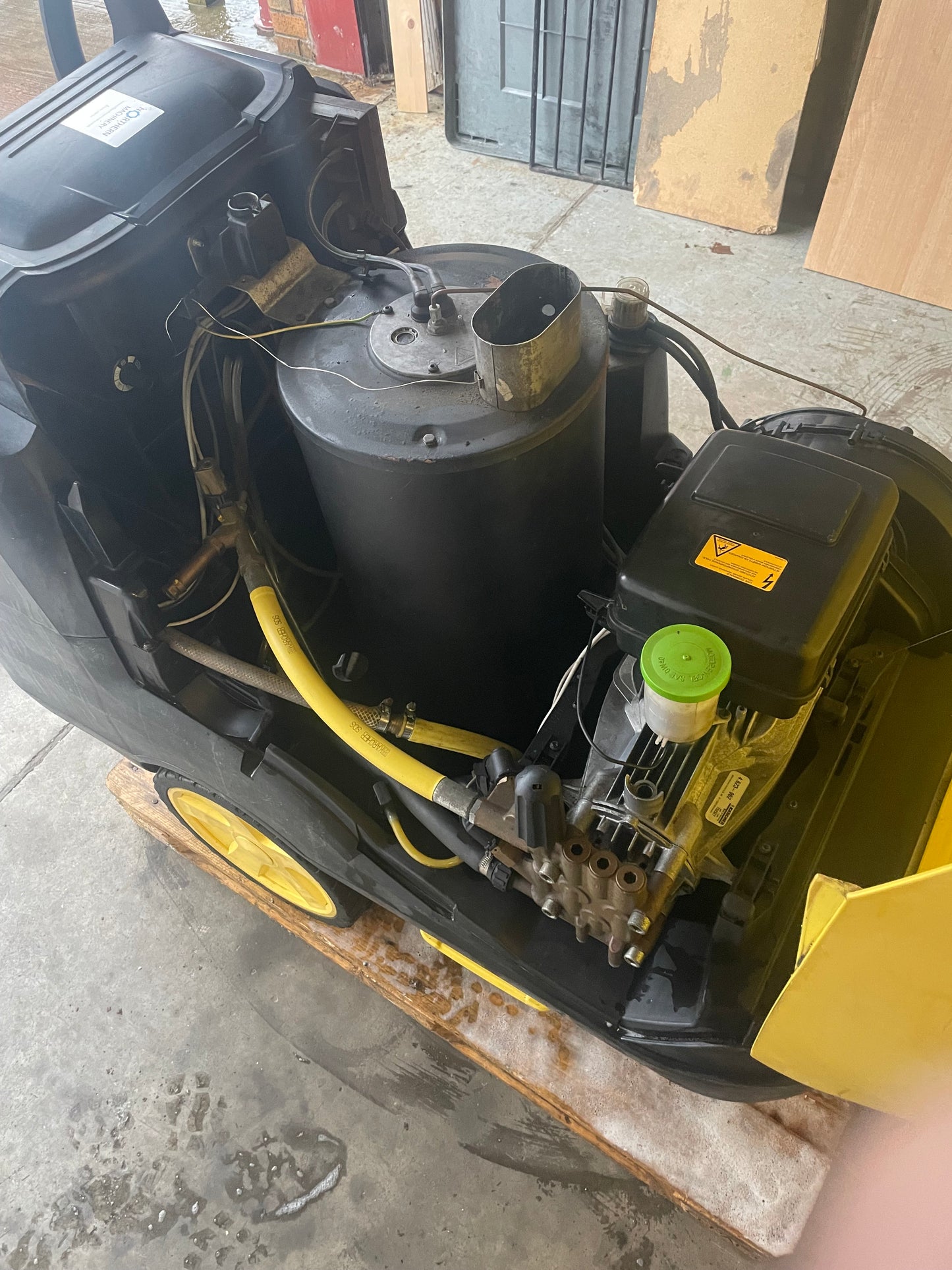 Karcher Steam Cleaner
