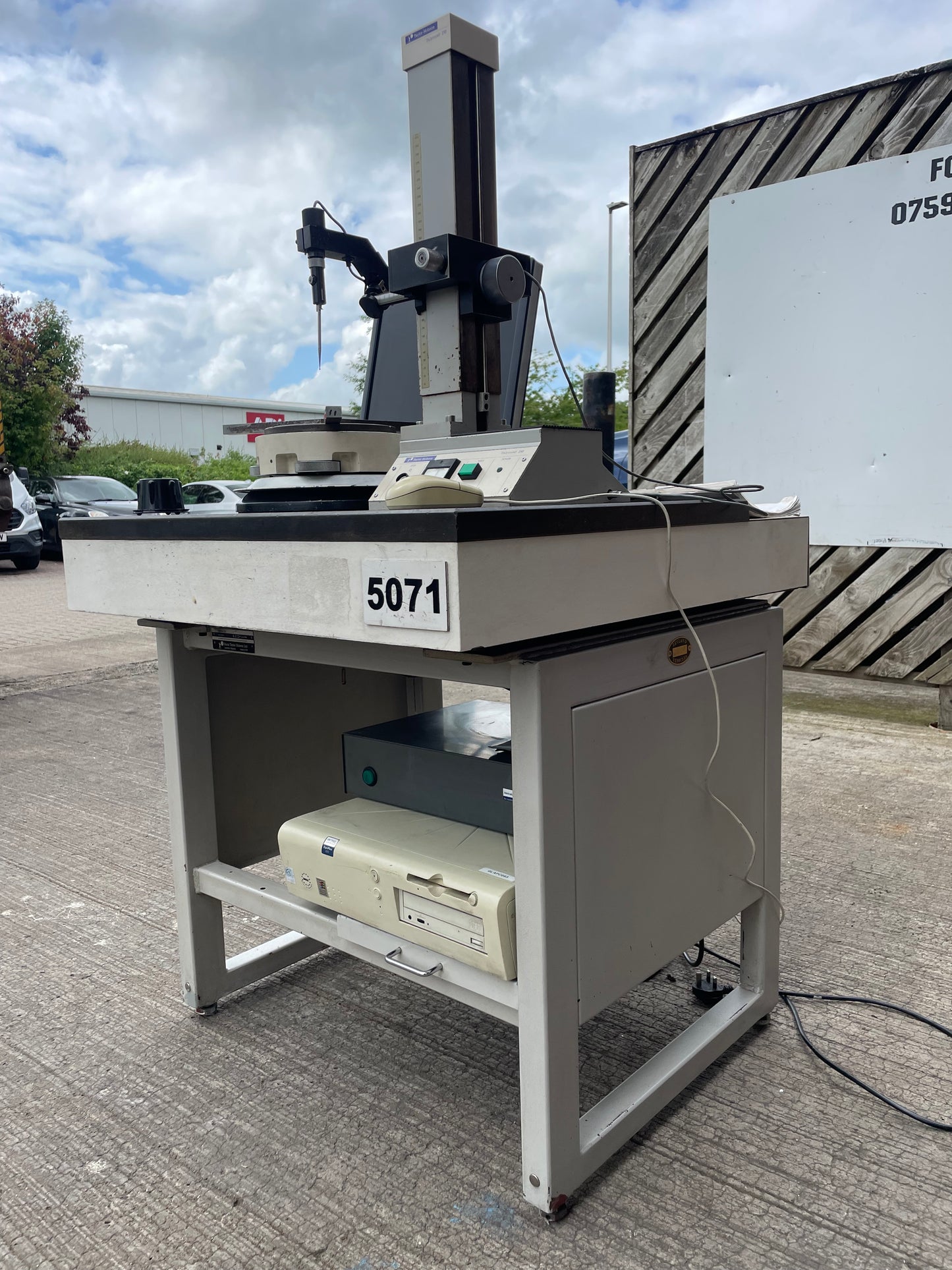 Taylor Hobson Talyrond - 210 Roundness  Measuring Machine