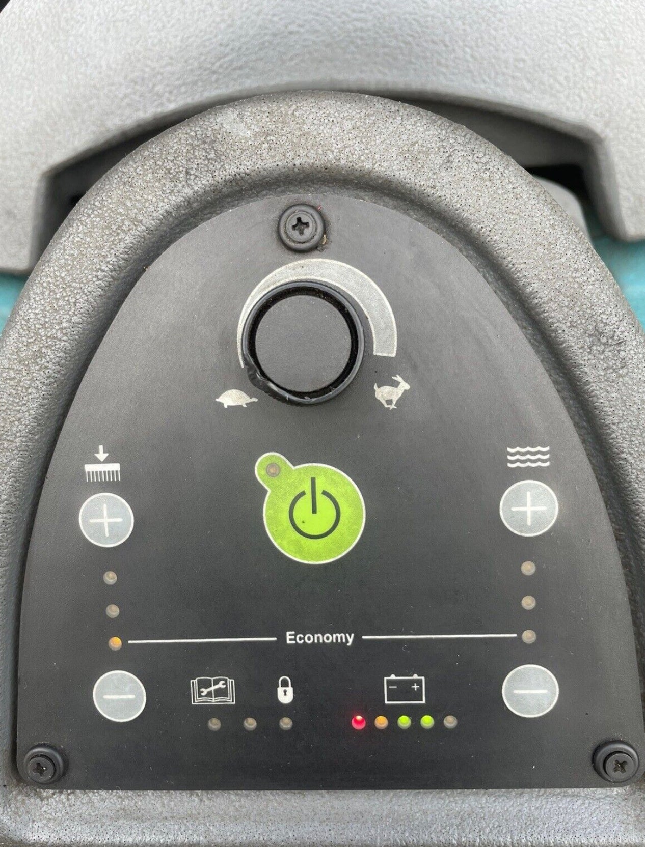 Tennant T5 Industrial Pedestrian Scrubber Dryer - 240 volt