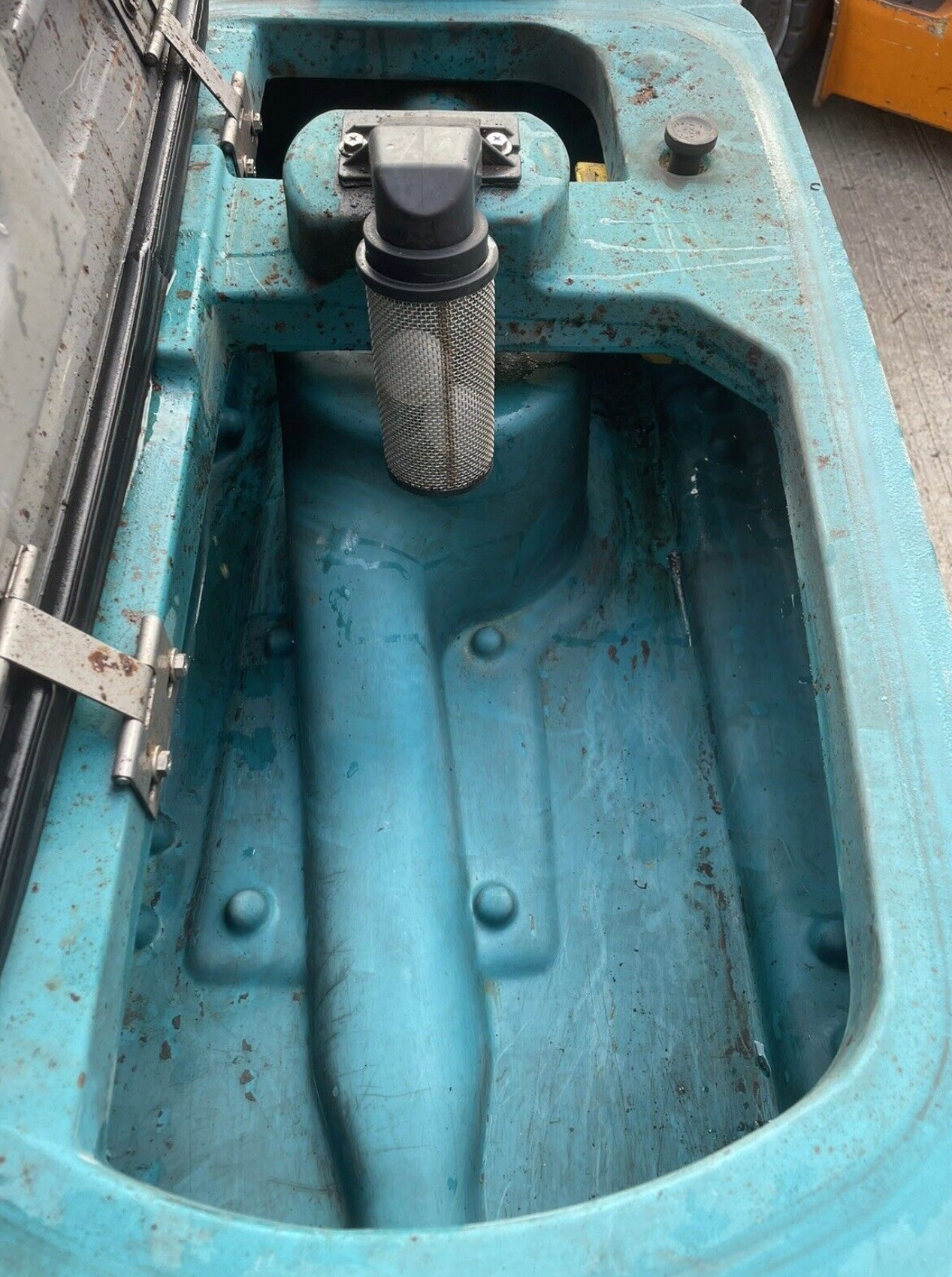 Tennant T5 Industrial Pedestrian Scrubber Dryer - 240 volt