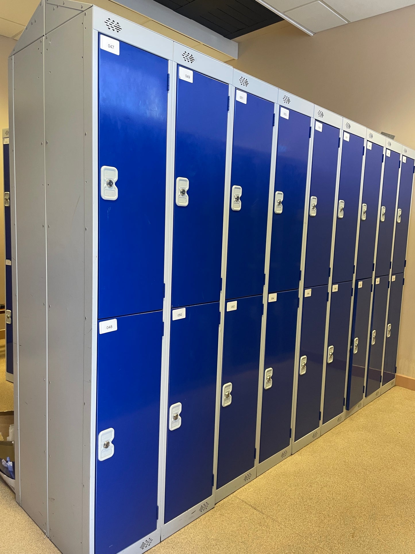 4 & 6 Door Steel Lockers With Keys  -  Cabinet Storage, Gym, School, Office