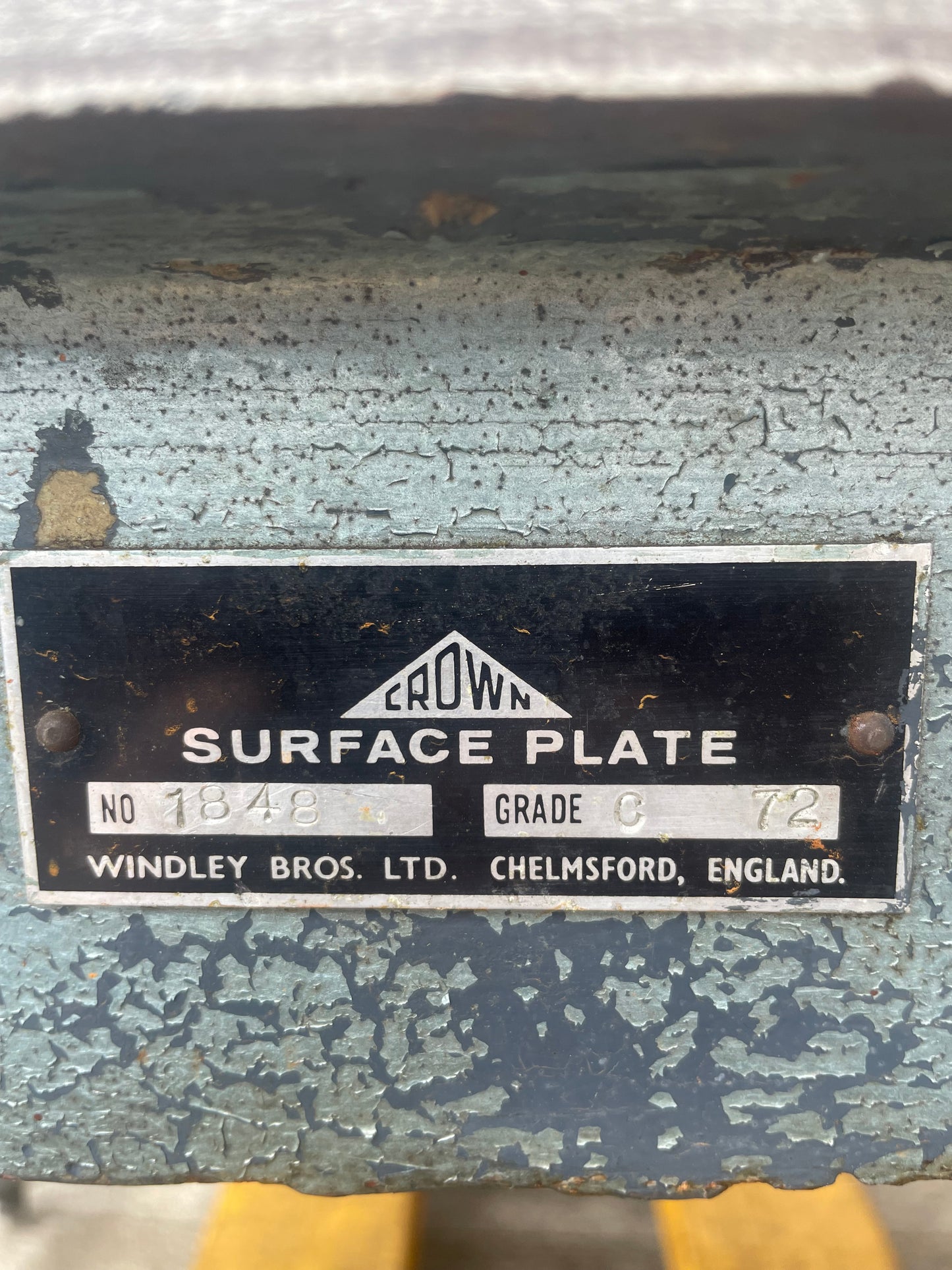CROWN Cast Iron Engineers Surface Table marking out table - welding table