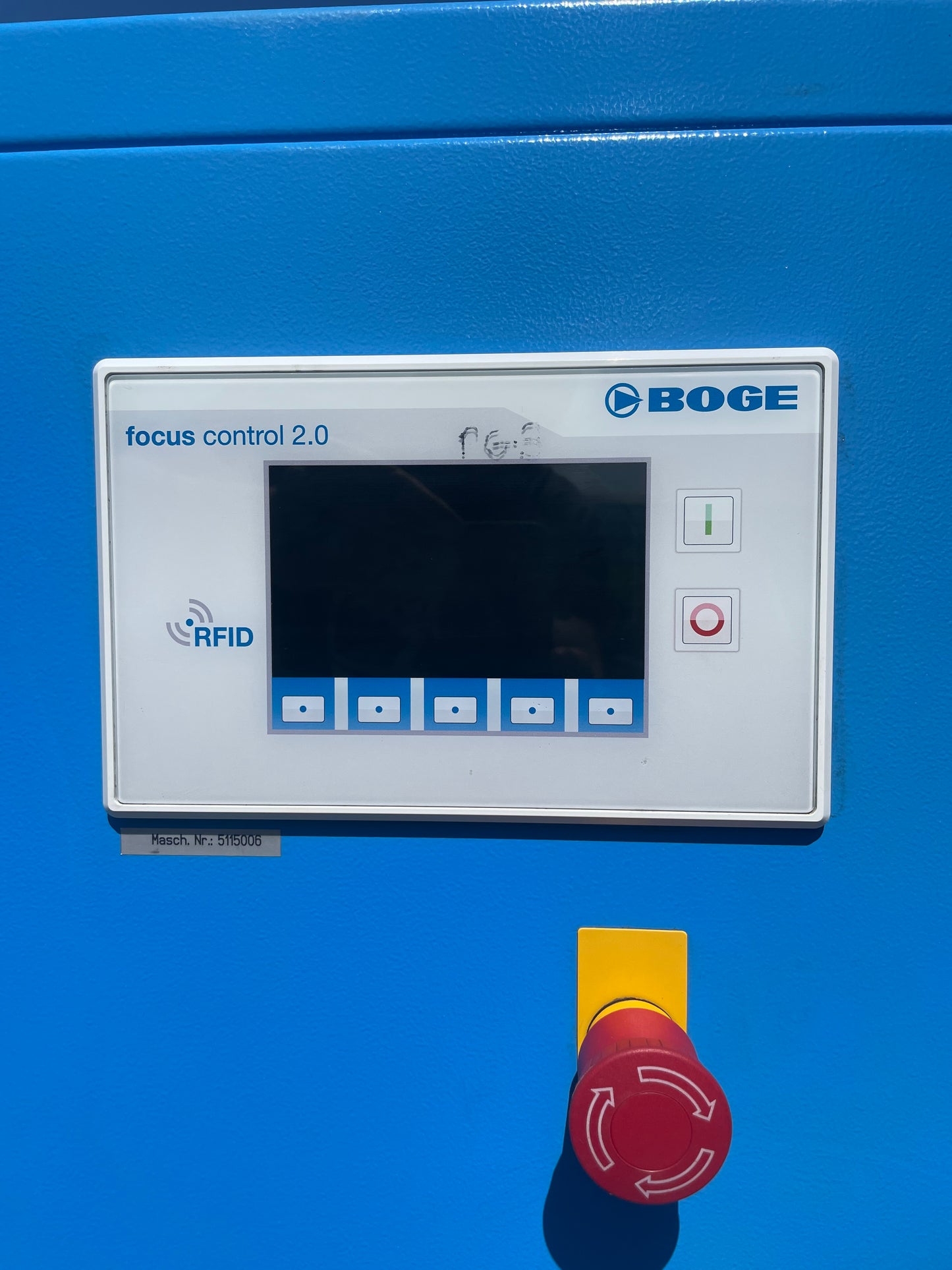 BOGE S 40 -3 SCREW COMPRESSOR 5825 HOURS - 8 BAR - 188CFM - GRIT BLASTING