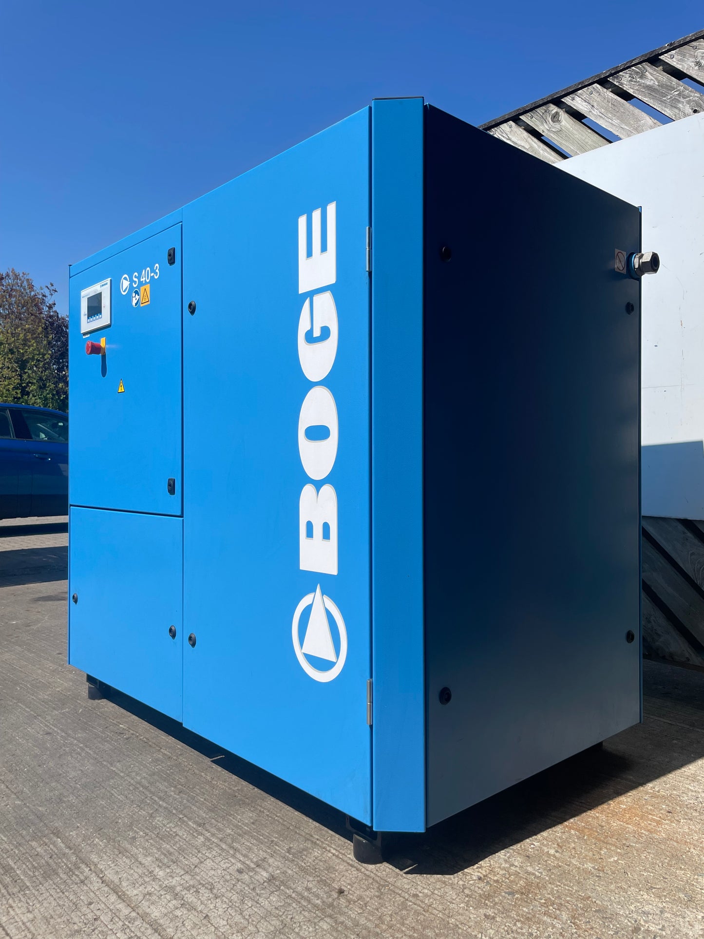 BOGE S 40 -3 SCREW COMPRESSOR 5825 HOURS - 8 BAR - 188CFM - GRIT BLASTING