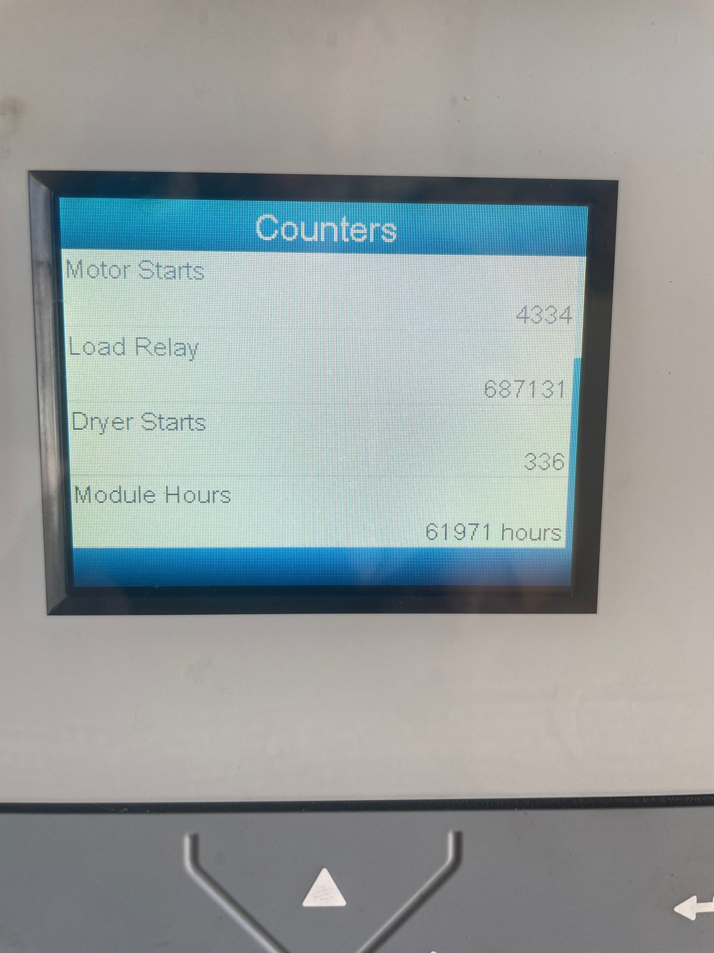 Atlas Copco GA22 FF Screw Compressor 113CFM - BUILT IN DRYER - VERTICAL RECEIVER