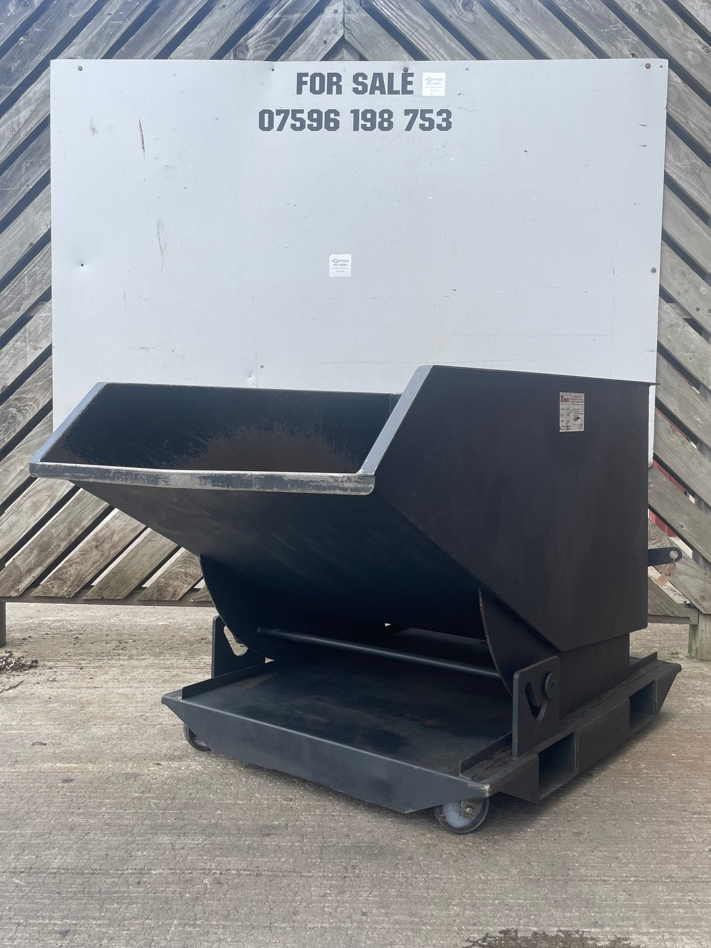 1 x Forklift Tipping Skip, Tipping Skip, Scrap Skip, Waste Skip, Recycling Skip