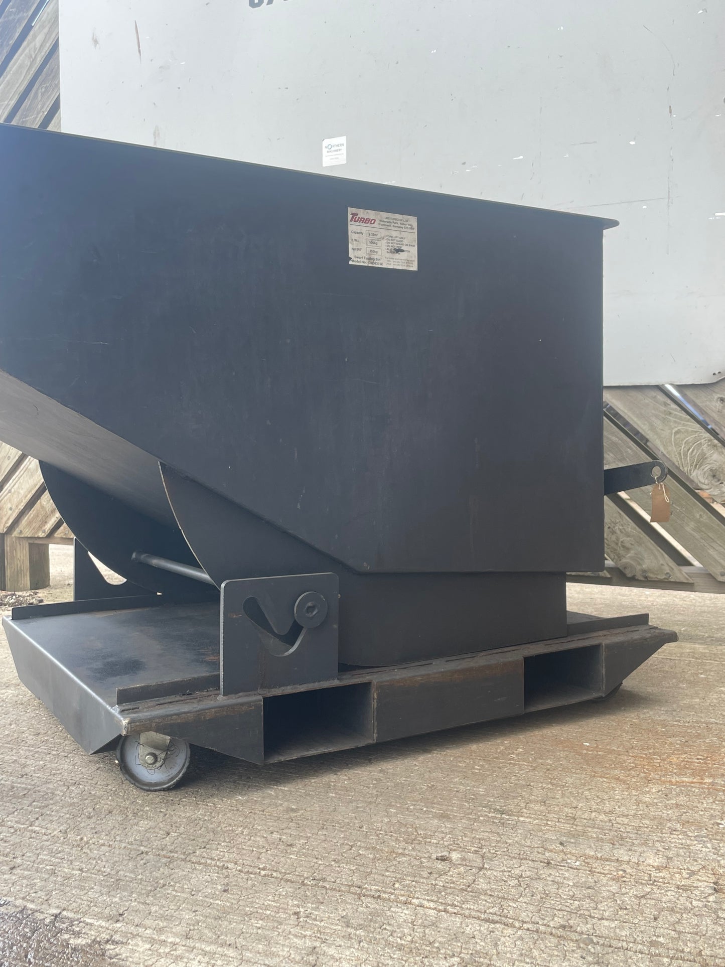 1 x Forklift Tipping Skip, Tipping Skip, Scrap Skip, Waste Skip, Recycling Skip