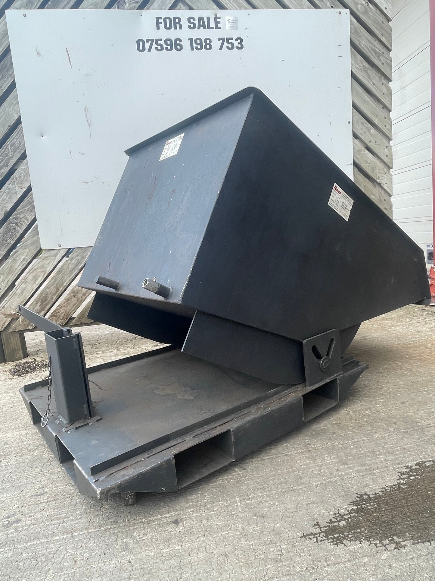 1 x Forklift Tipping Skip, Tipping Skip, Scrap Skip, Waste Skip, Recycling Skip